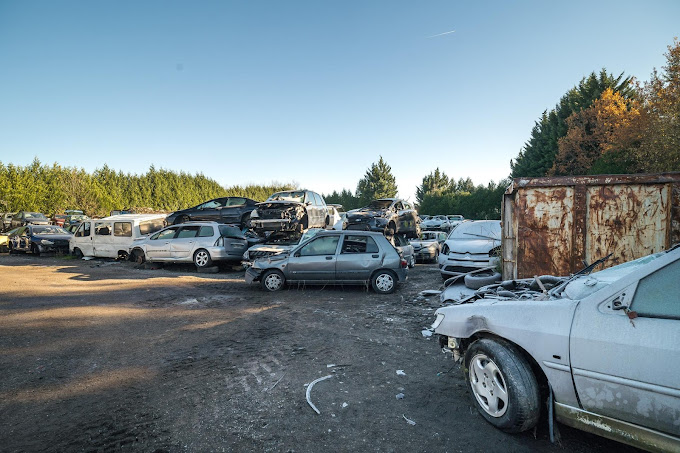 Aperçu des activités de la casse automobile PATIER située à BONNAC-LA-COTE (87270)